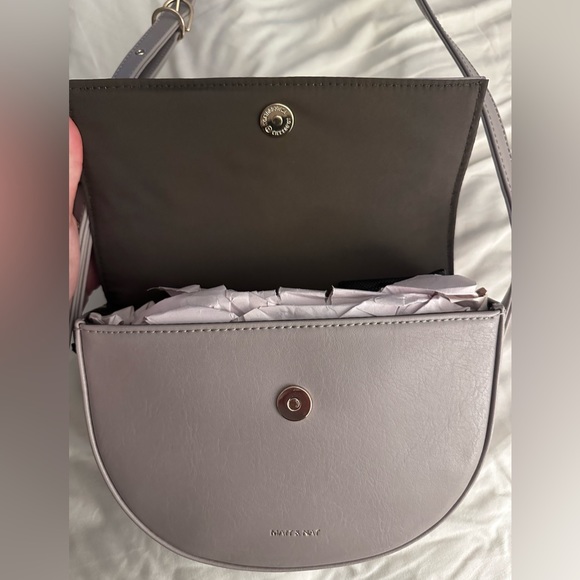 NWT Matt & Nat Ruth Vegan Saddle Bag Vintage in colour Wave - Picture 7 of 7